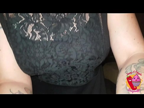 ❤️ Slutty stepister a 'toirt dha blowjob agus Spàinntis ❤❌ Bhidio porn leinn